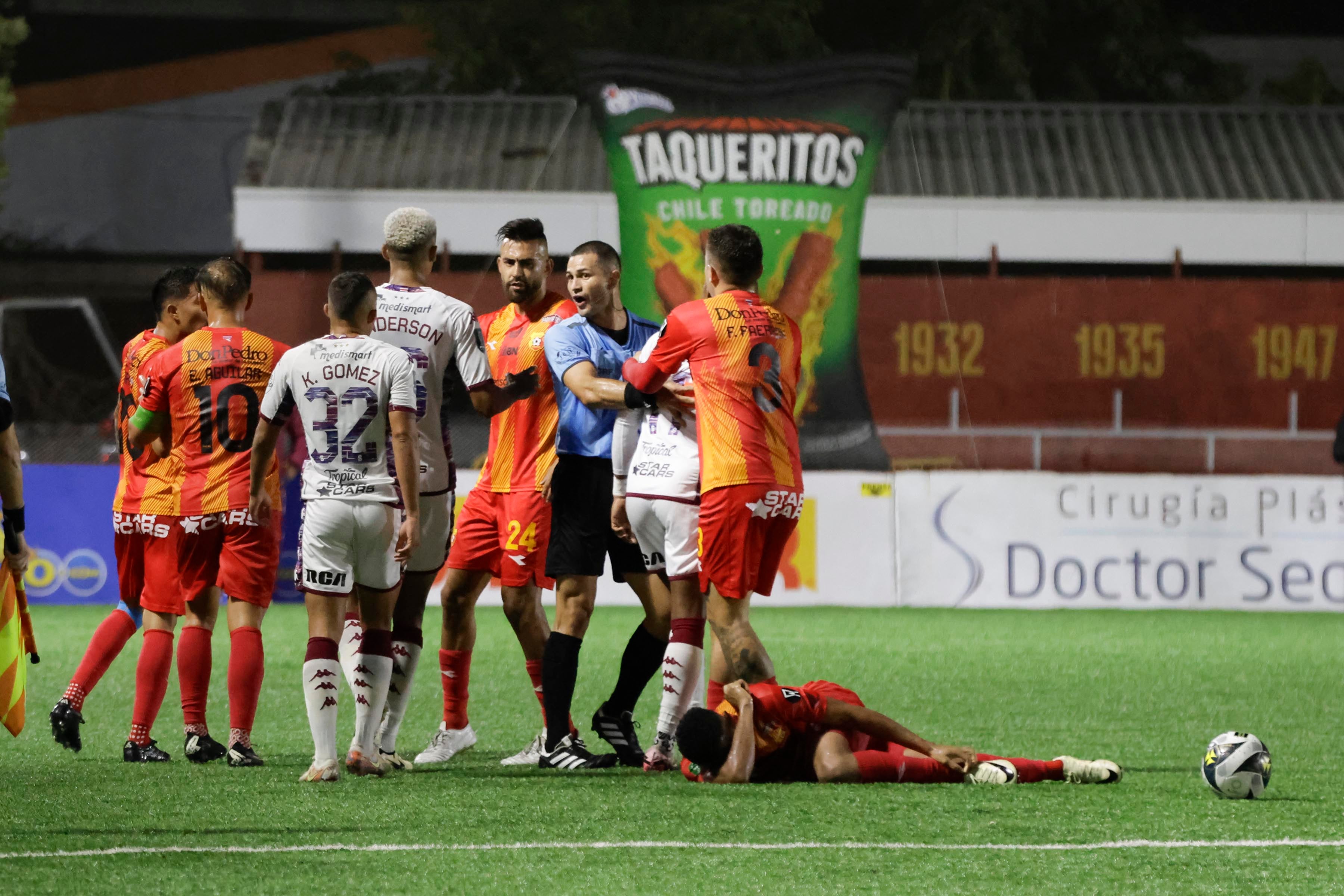 Herediano vs Saprissa