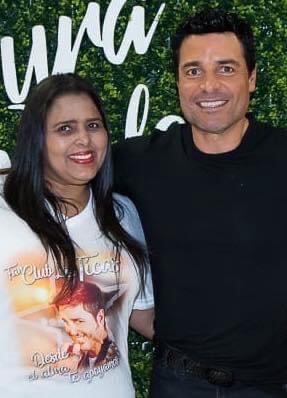 Ana Gabriela Solano Sandí tiene más de 33 años seguidos de hacer hasta lo imposible por ser la “novia” de Chayanne. Desde que tenía 4 años comenzó un viaje de amor con el puertorriqueño que hasta el día de hoy disfruta siendo la presidenta del fan club "Las Ticas" el más antiguo en el país con 41 años.