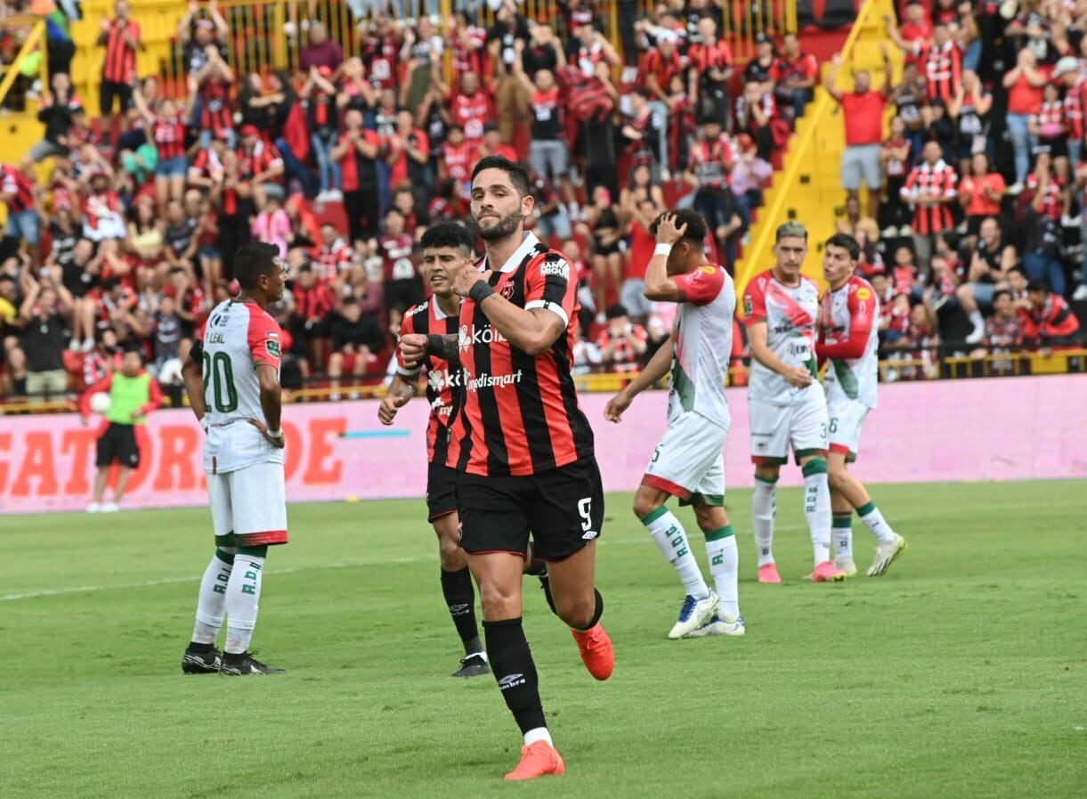 12/05/2024/ juego entre Liga Deportiva Alajuelense vs Guanacasteca / Foto Albert Marín