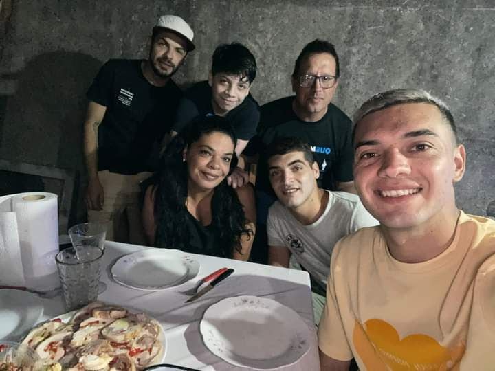 Malcon Pilone cuenta con el apoyo de su familia en medio de la dura lesión