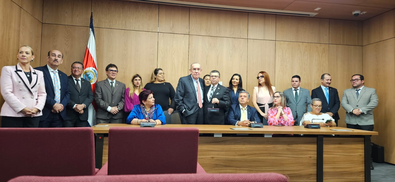 Rodrigo Arias anuncia que peleará de nuevo por la presidente de la Asamblea Legislativa