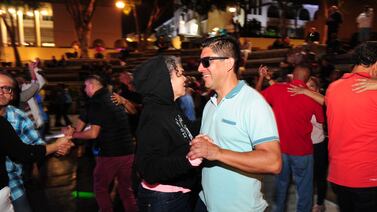 Hombre que quedó ciego y ahora es campeón de baile: “Me echaron los santos óleos y ahora bailo y bailo”