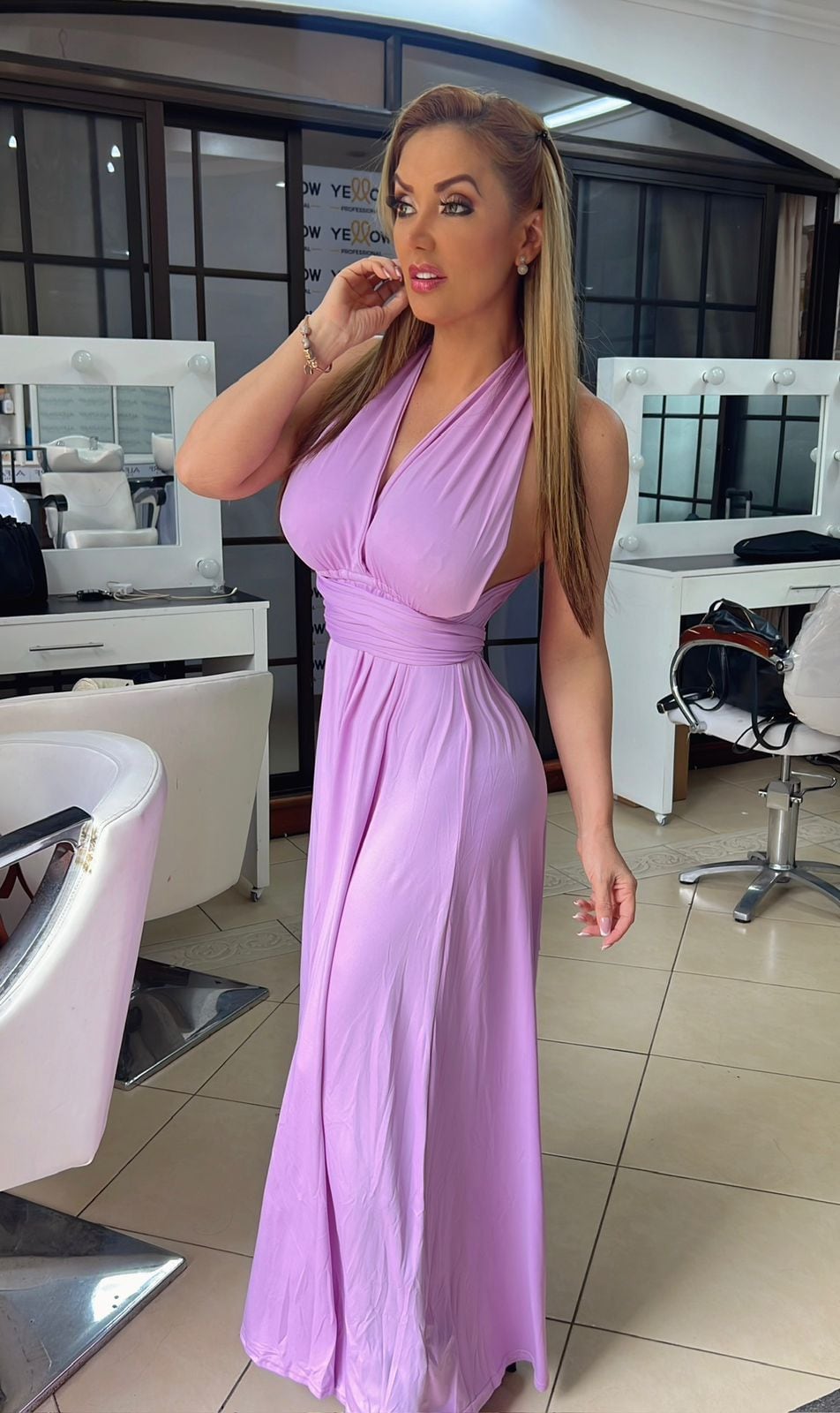 Modelo Karen Brenes.