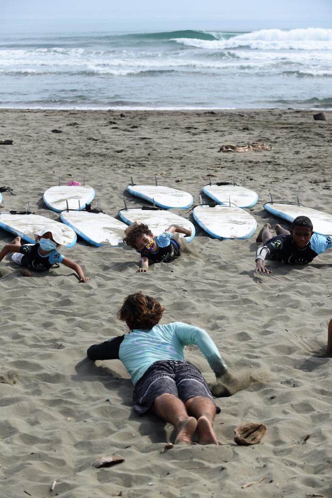 Inauguran proyecto de playa accesible en playa de Cieneguita, en Limón. Foto ICT.