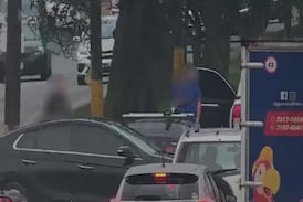 Esto pide la mamá del joven detenido por disparar y matar a conductor tras choque en Cartago