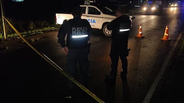 Un adelantamiento terminó en tragedia para dos mujeres que viajaban en moto