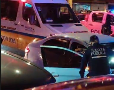 El hombre falleció dentro del carro que iba manejando. Foto cortesía.