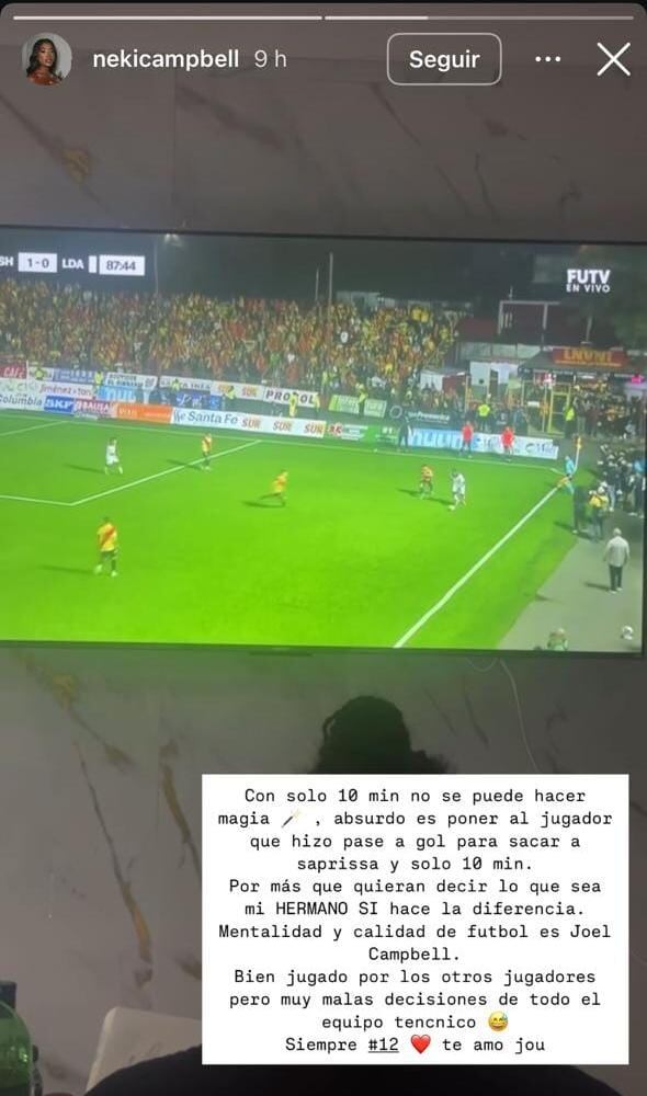 Hermana de Joel Campbell lo defendió y tiró a Óscar Ramírez