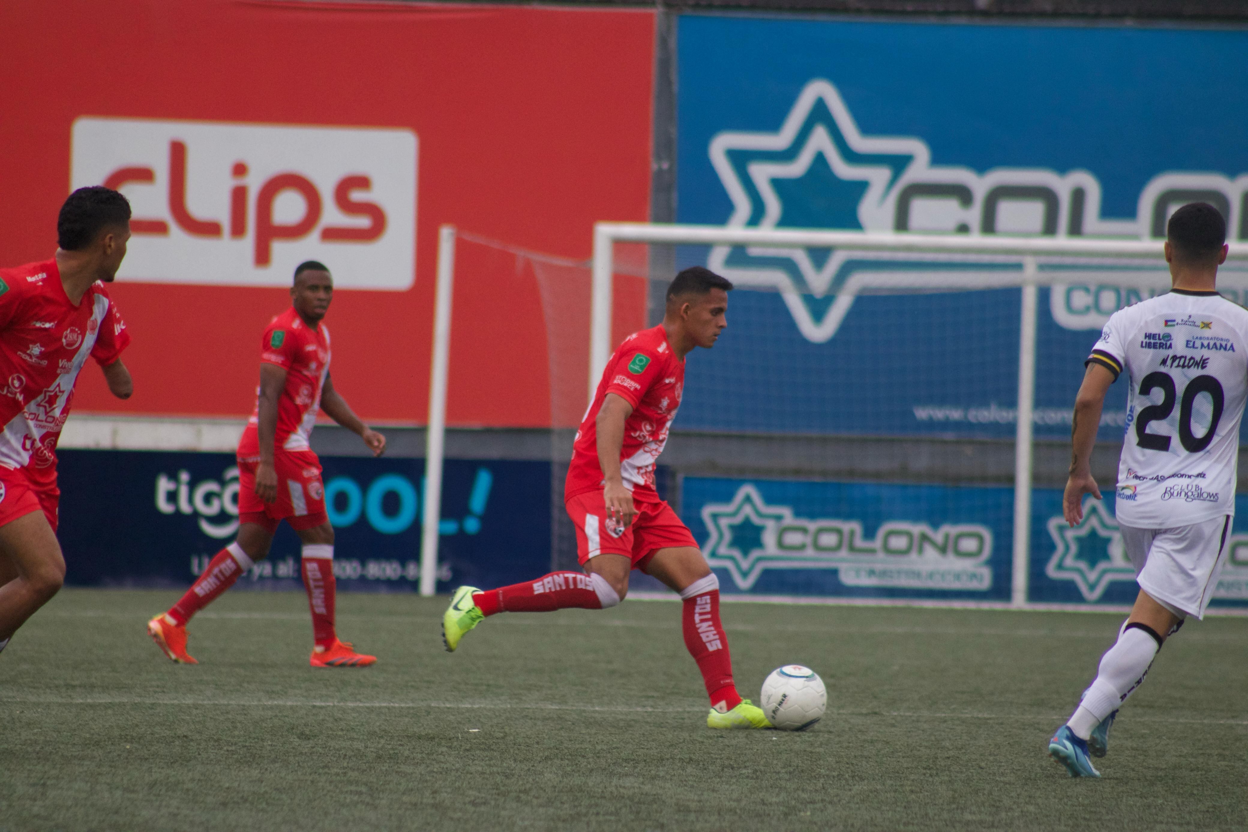 Santos - Liberia. Prensa Santos.