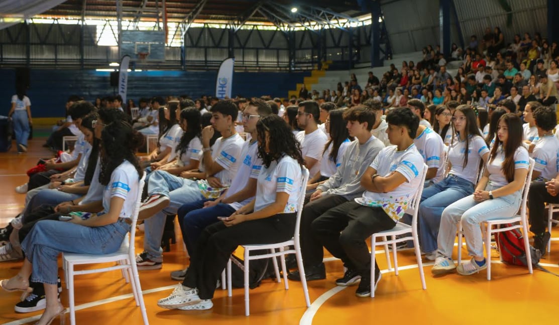 Más de 100 jóvenes del Caribe podrán capacitarse gratis y recibir apoyo para encontrar trabajo gracias a programa de empleabilidad.