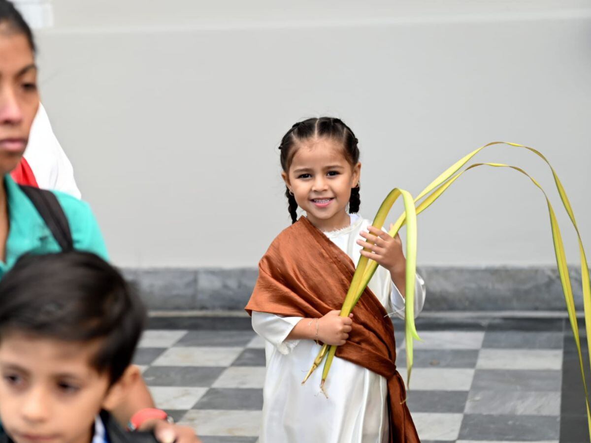 Eypriel no se aguantaba las ganas de formas parte de las procesiones de San José.