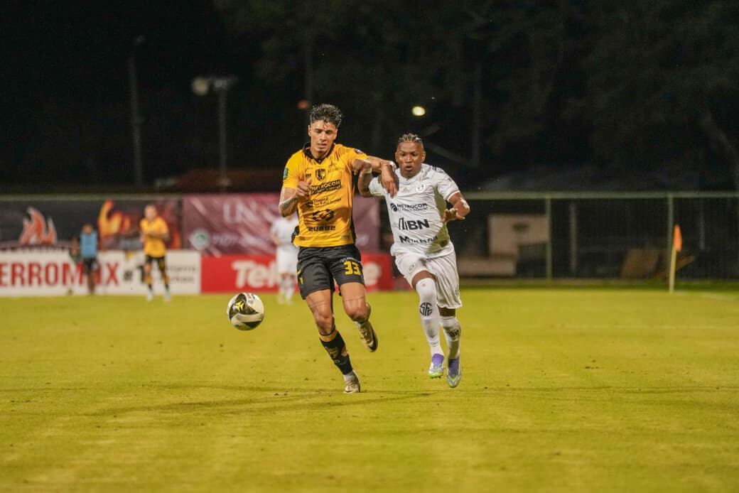 Liberia - Sporting, estadio Edgardo Baltodano