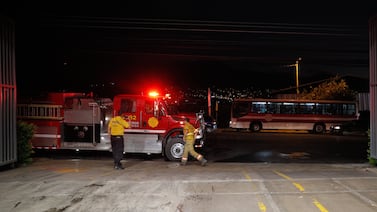 Hombre muere en estación de Bomberos a donde fue llevado este Día de la Madre