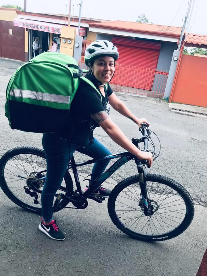 Lucía Miranda Quesada, a sus 30 años, con tres de casada y casi 3 de ser mamá, logró, gracias a la pandemia, descubrir todas sus capacidades y vencer sus complejos.