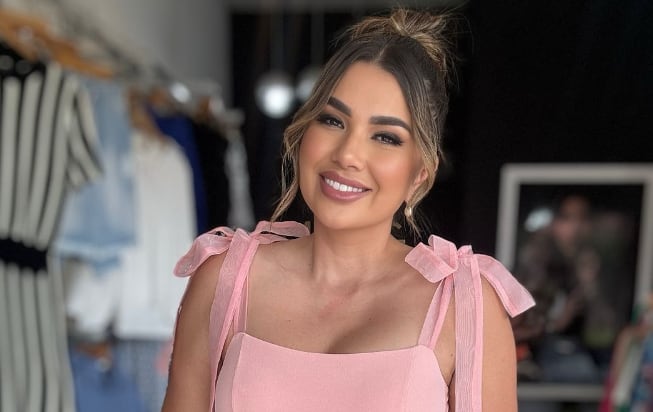 Melissa Durán, periodista y presentadora de canal 8