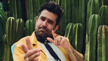 Esteban Ramírez, de Percance, cuenta cómo es su vida en México, donde está haciendo historia