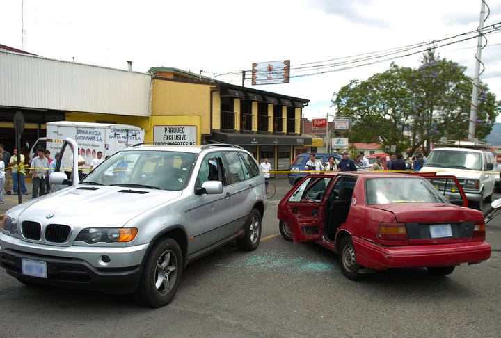 Intento de asalto a dueñodel servicentro El Higuerón.Foto Archivo.
