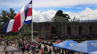 Grandes clubes de Europa se unieron a la fiesta tica de la Independencia