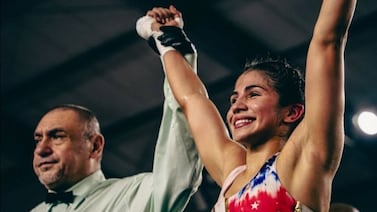 Naomy Valle sorprendió con importante reconocimiento y las felicitaciones no pararon