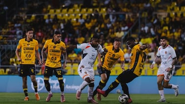 Expulsión en partido de Liberia vs Puntarenas dejó una duda sobre las funciones reales del VAR