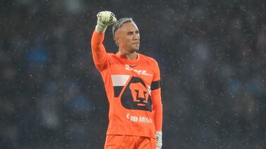Keylor Navas se topó con el mejor portero en la historia de Pumas y esto fue lo que sucedió