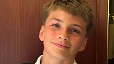 Futbolista Joshua Travis falleció tras ser atropellado por el tren