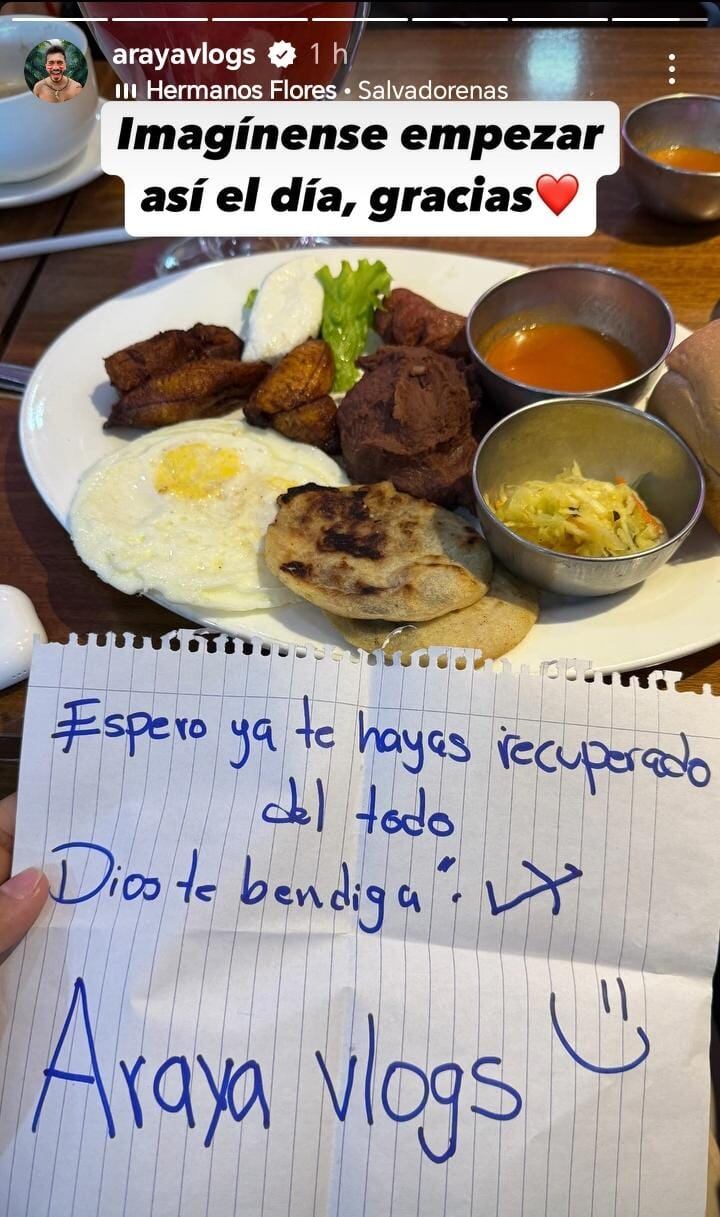 Araya Vlogs recibió lindo gesto en El Salvador