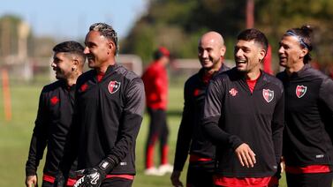 Keylor Navas volverá a jugar este viernes con Newell’s y en Costa Rica solo habrá una forma de verlo