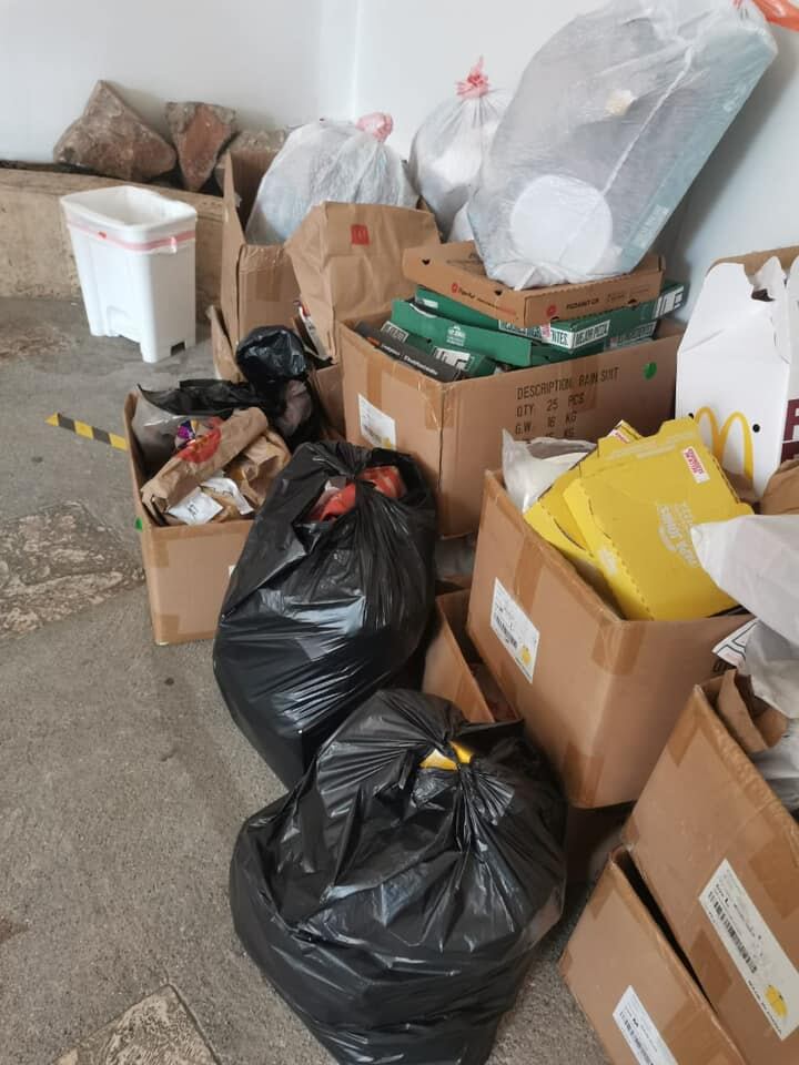 Devolver la jama que cliente cancela tiene en pleito a repartidores con PedidosYa,  Rappi y Uber Eats