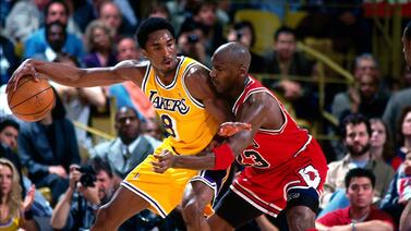 La millonada por la que venderían las primeras camisas de la NBA de Kobe Bryant y Michael Jordan