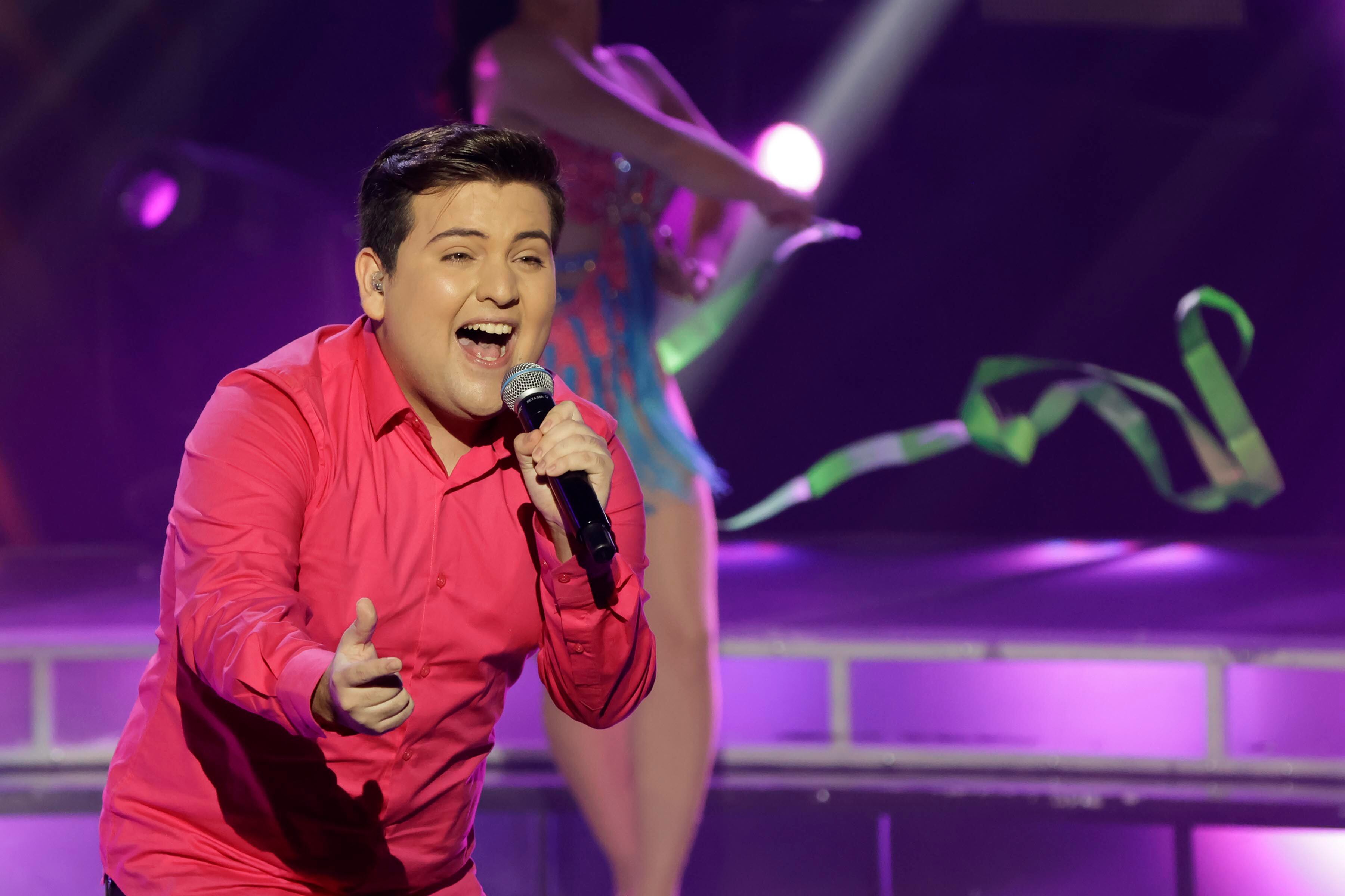 05/11/2023. Teletica, Sabana Oeste. Hora: 07:00 p.m. Gala número 10 de Nace una Estrella, grabada en el estudio Marco Picado de Teletica. En la foto, Jeremy Solís. Fotos: Mayela López