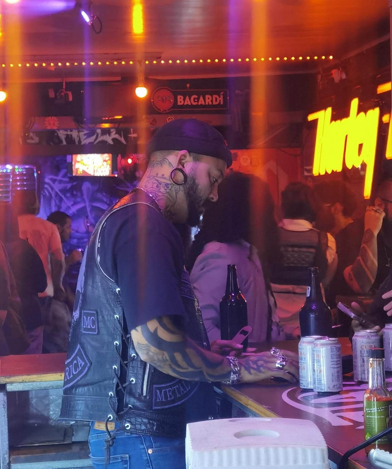 Butts Bar Metal