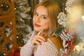 Creadora de contenido Dila Garro tuvo a Pedro Pascal al frente y casi se le arruina el momento