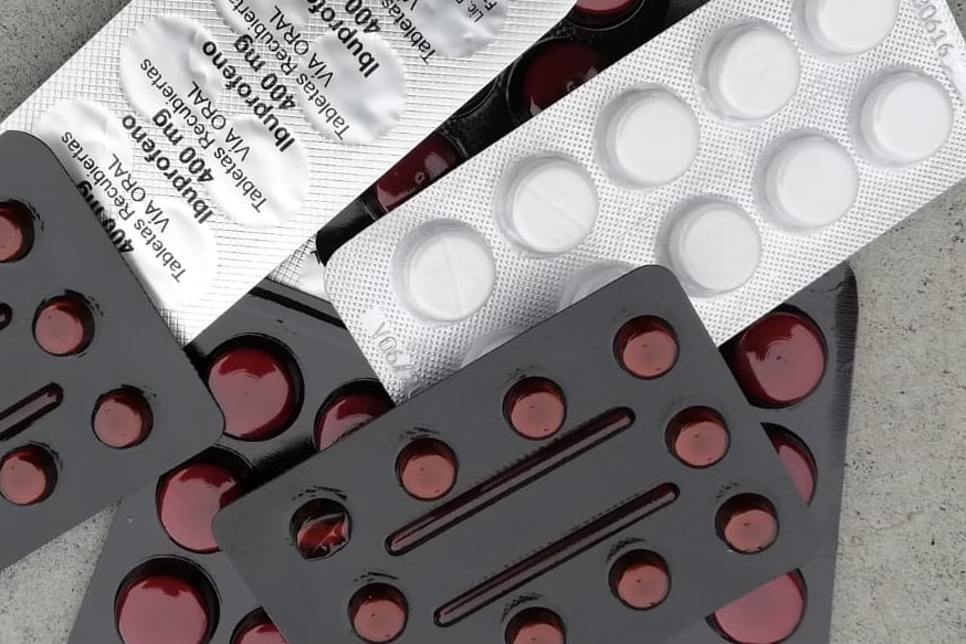 Los medicamentos vencidos contaminan y enferman