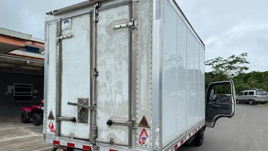 Policías descubren increíble plan para entregar 10 cajas de cerveza a reos para que se enfiestaran