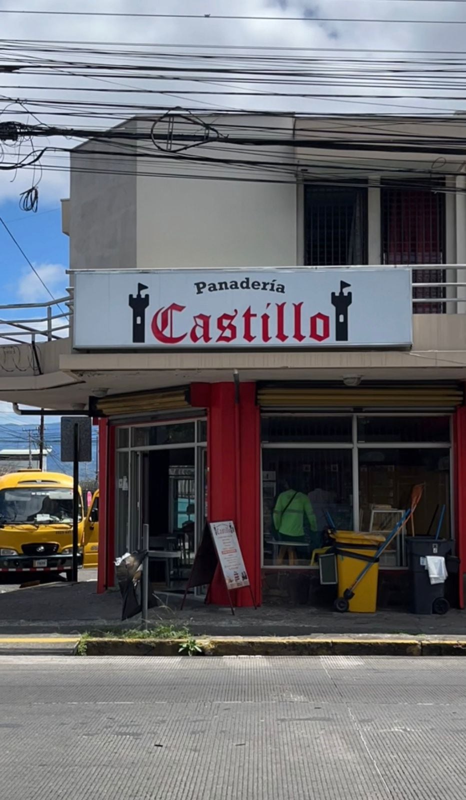 Panadería y Repostería Castillo