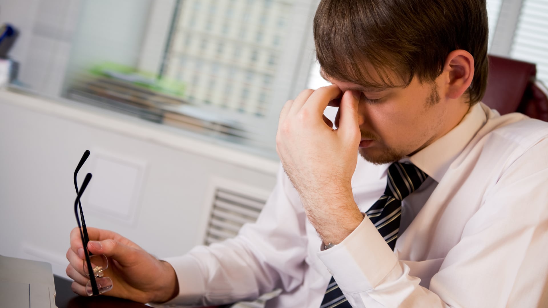 El cansancio constante puede ser una señal de falta de descanso reparador o de problemas de salud que requieren atención médica