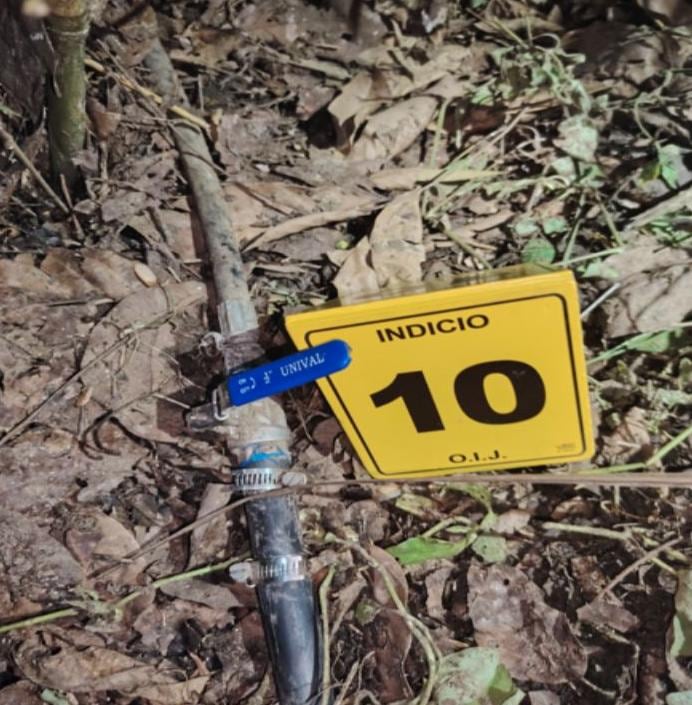 Un padre y su joven hijo fueron detenidos por un millonario negocio ilegal que terminó por ponerlos en aprietos judiciales en B-line e Batán. Foto: OIJ