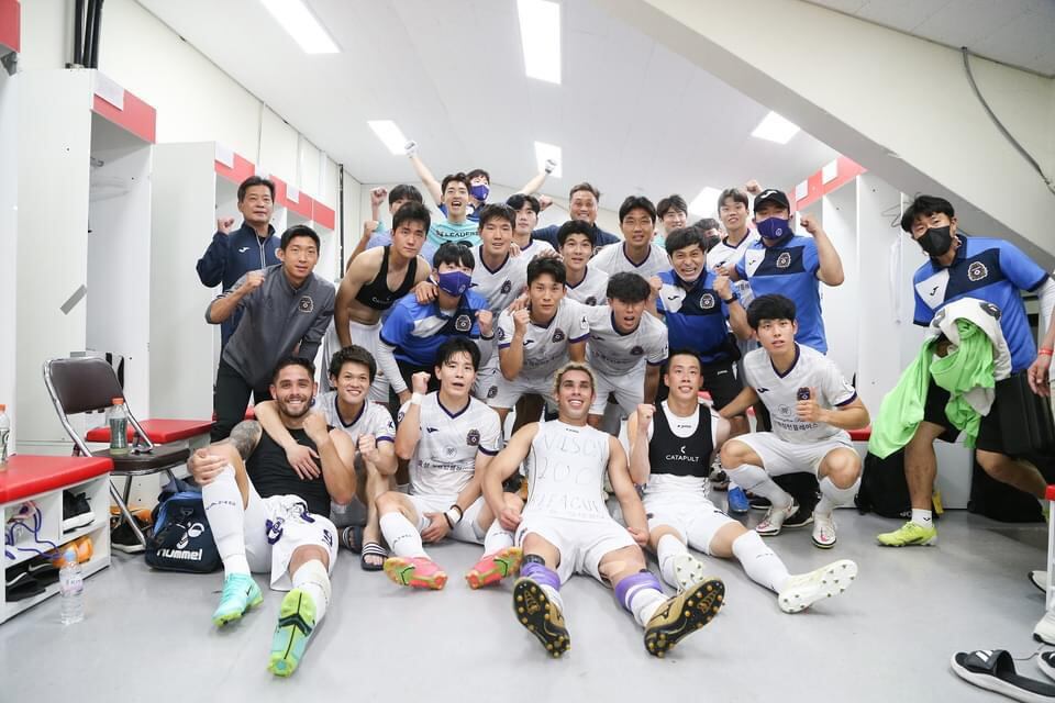 Jonathan Moya, Anyang Corea del Sur