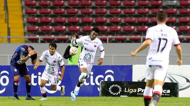 Exjugador de Alajuelense aparece en prestigiosa lista y pone en alto a Costa Rica