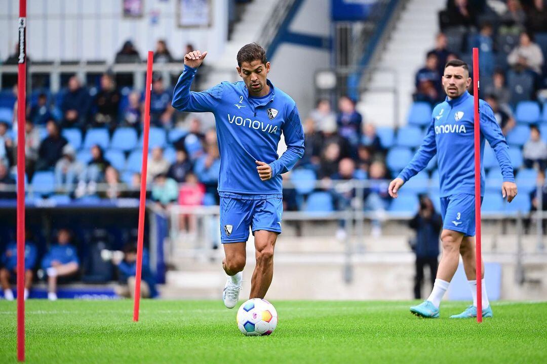 Pese que fue convocado, Cristian Gamboa no tuvo participación en la derrota del Bochum.