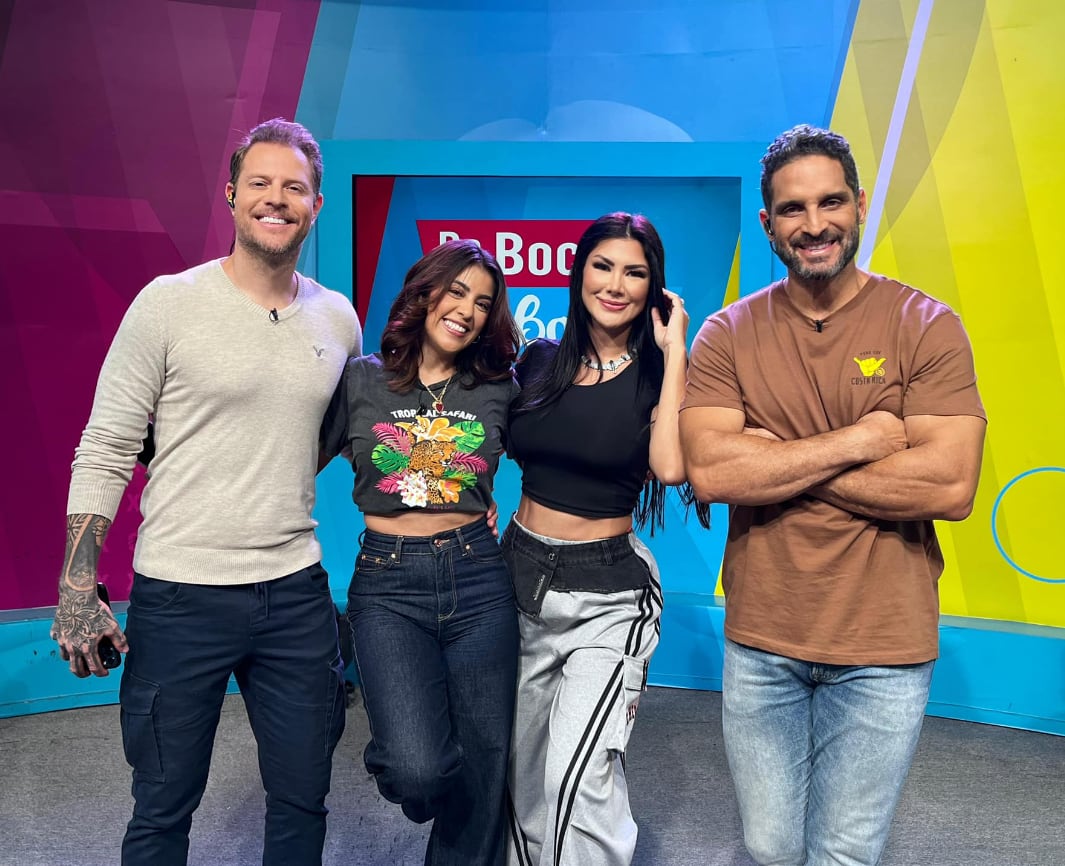 Presentadores de De boca en boca de Teletica, Mauricio Hoffmann, María Fernanda León, Montserrat Del Castillo, Bismarck Méndez.