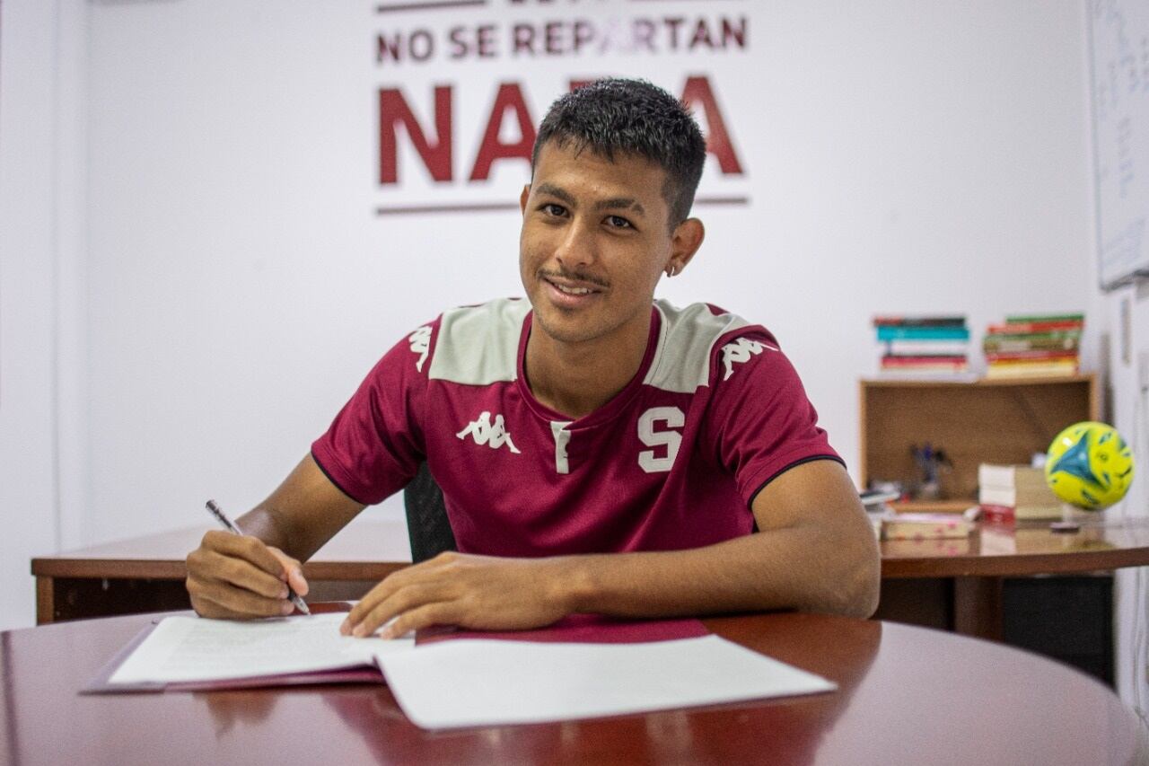 Zamora seguirá con los morados hasta el 2026. Prensa Saprissa.