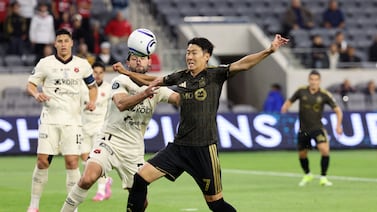 Técnico de Los Ángeles FC se quejó abiertamente de Alajuelense por este motivo
