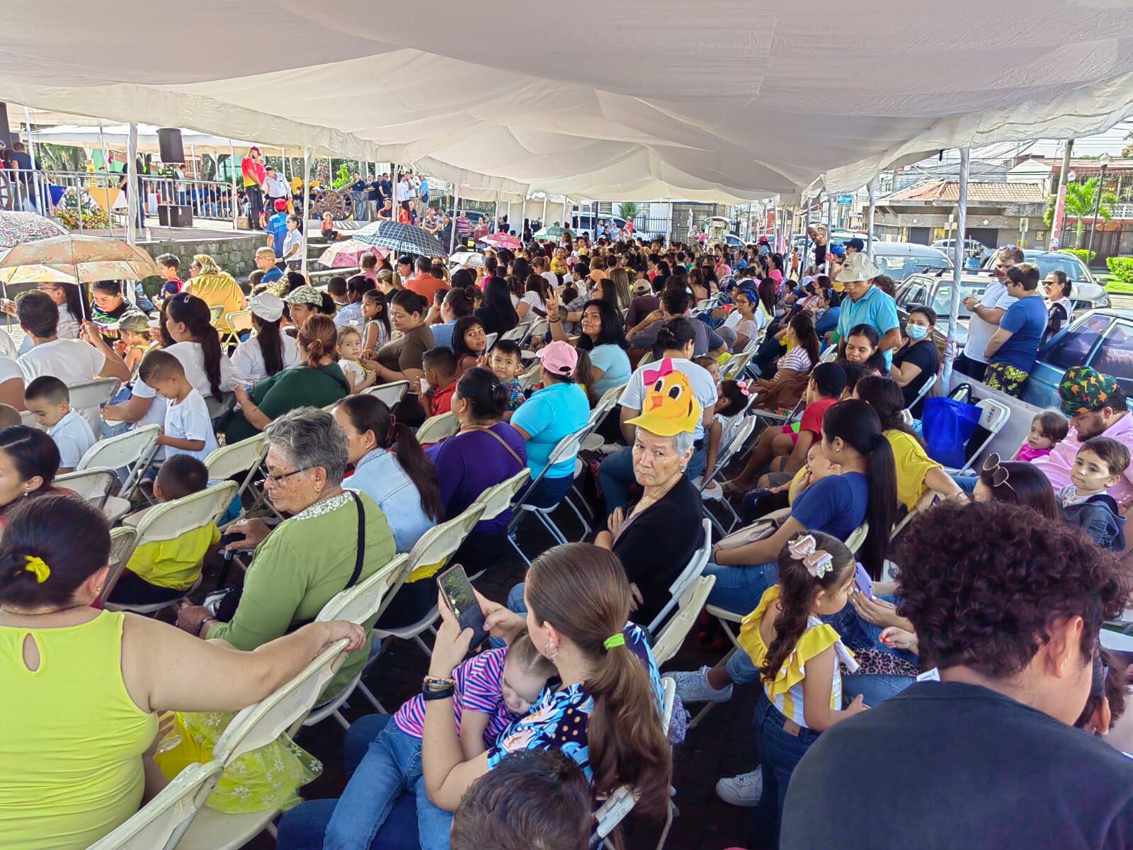La Cámara Costarricense de Avicultores celebró el 14 de octubre del 2022 el Día Mundial del Huevo en el parque Juan Santamaría de Alajuela