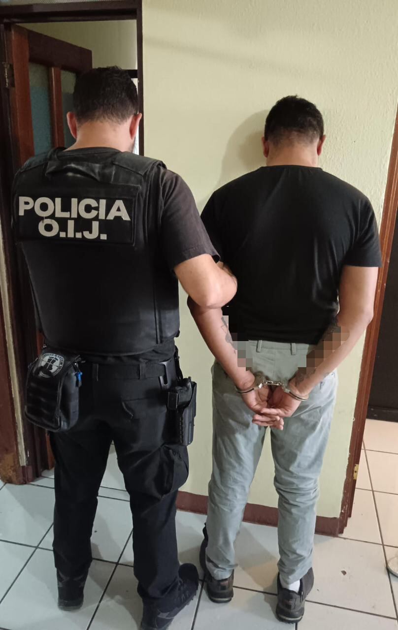 Detienen a banda que al parecer asaltaba a camioneros y les robaba las mercaderías, habrían logrado hacer ¢300 millones mediante estos robos. Foto: OIJ