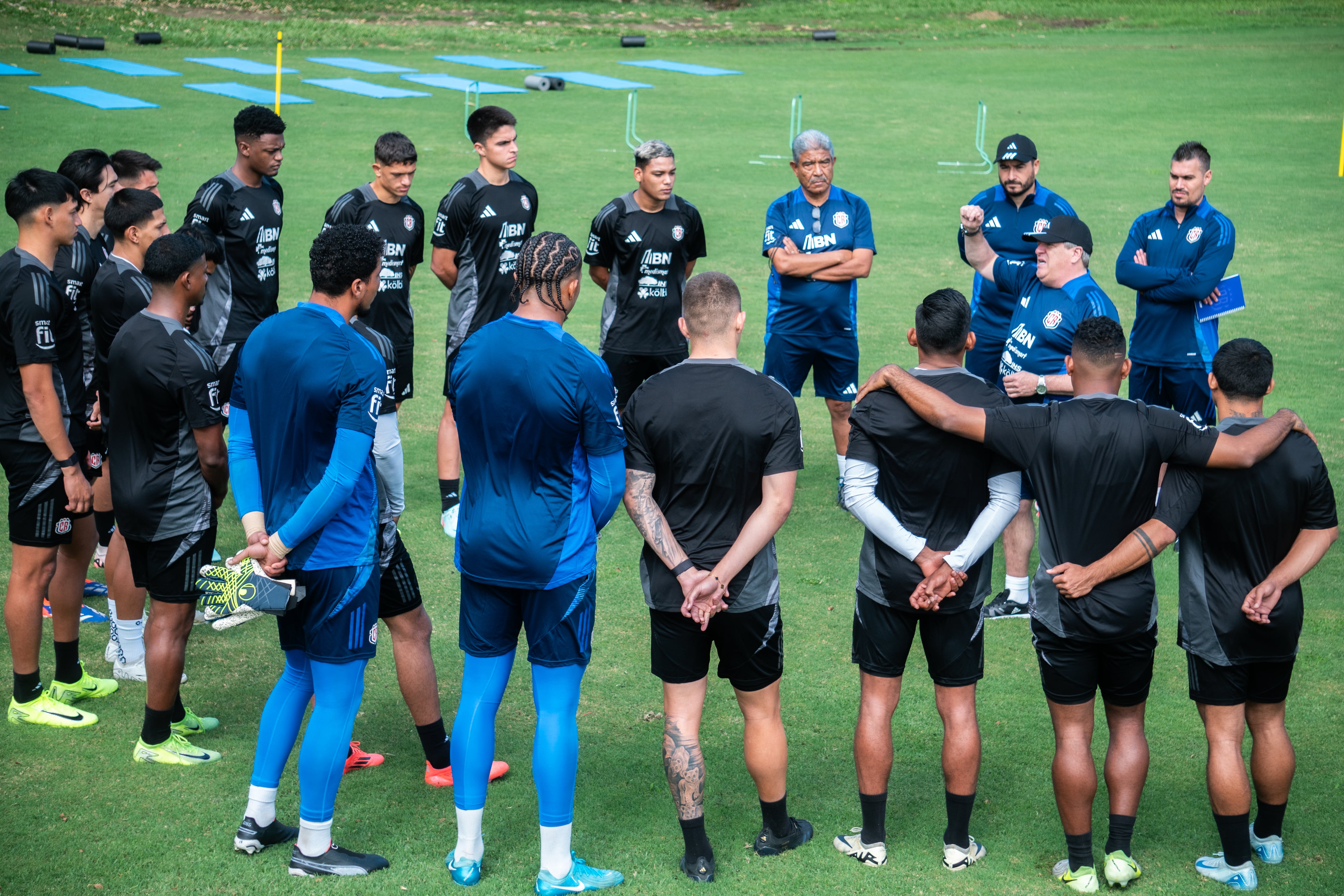 Primer entrenamiento de la Selección Nacional, en la era de Miguel Herrera. Prensa FCRF.