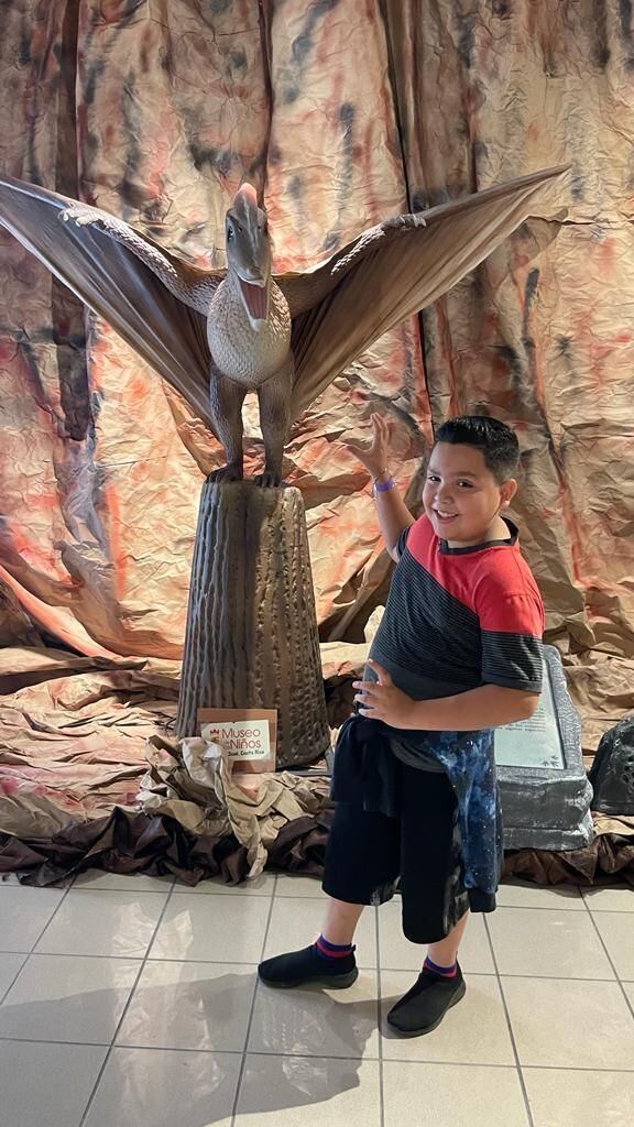 Greivin Daniel Vásquez López, de 11 años, cursaba el sexto grado y le gustaba predicar junto a sus papás. El niño murió cuando iba en moto con su papá, fueron chocados por un camión. Foto: autorizadas por Grevin Vásquez para La Teja