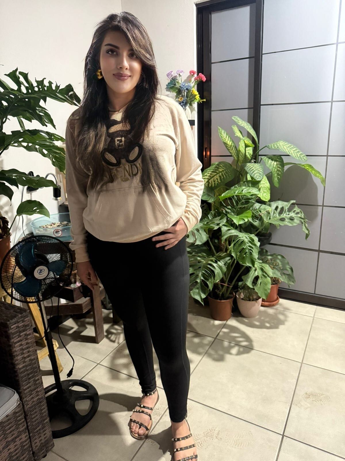 Daniela Quesada Vargas tiene 17 años y fue iniciada como bruja a los 15 años, es la bruja más joven de Costa Rica