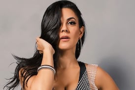 Cantante Vanessa González dice sin filtros si posaría sin ropa en revista para adultos